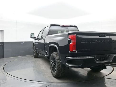New 2026 Chevrolet Silverado 2500 High Country w/ High Country Premium Package AWD/4WD image 12