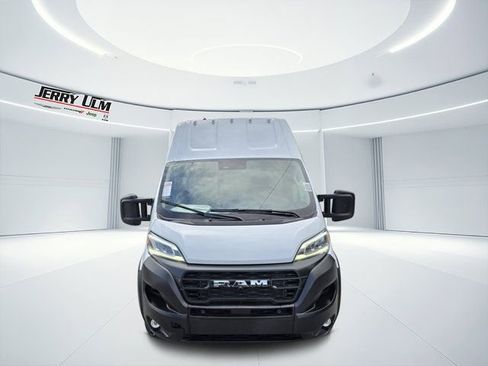 New 2025 RAM ProMaster 3500 FWD image 9