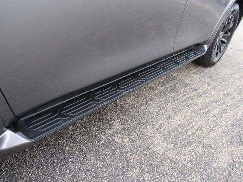 Used 2019 Nissan Armada Platinum w/ Captain's Chairs Package image 4