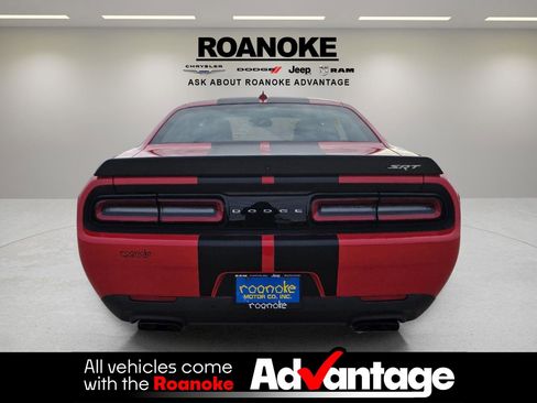 Used 2016 Dodge Challenger SRT Hellcat image 8