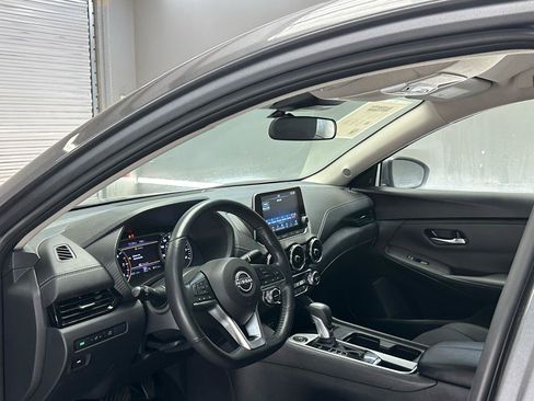 Used 2025 Nissan Sentra SV w/ All-Weather Package FWD image 19