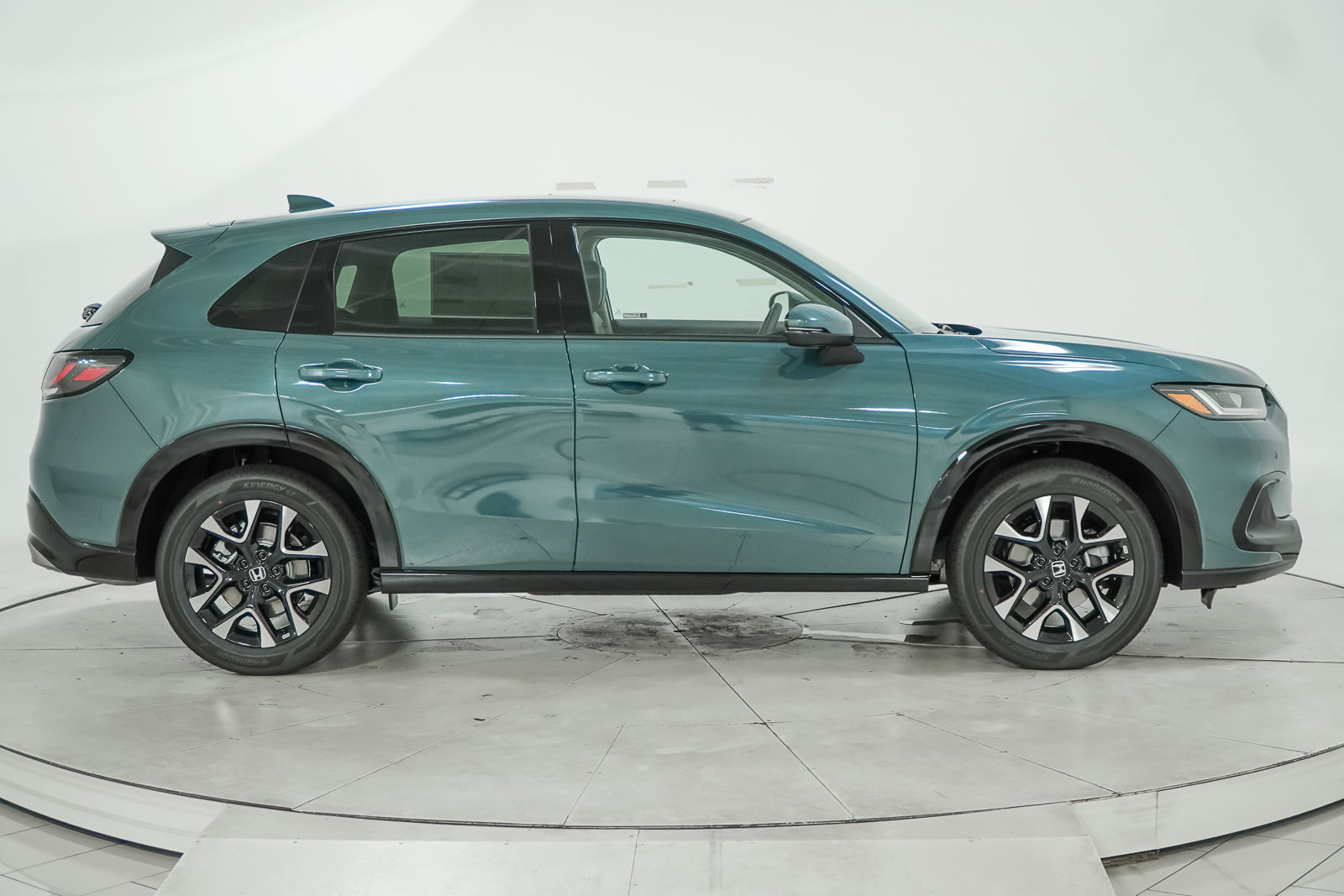 New 2027 Honda HR-V EX-L image 11