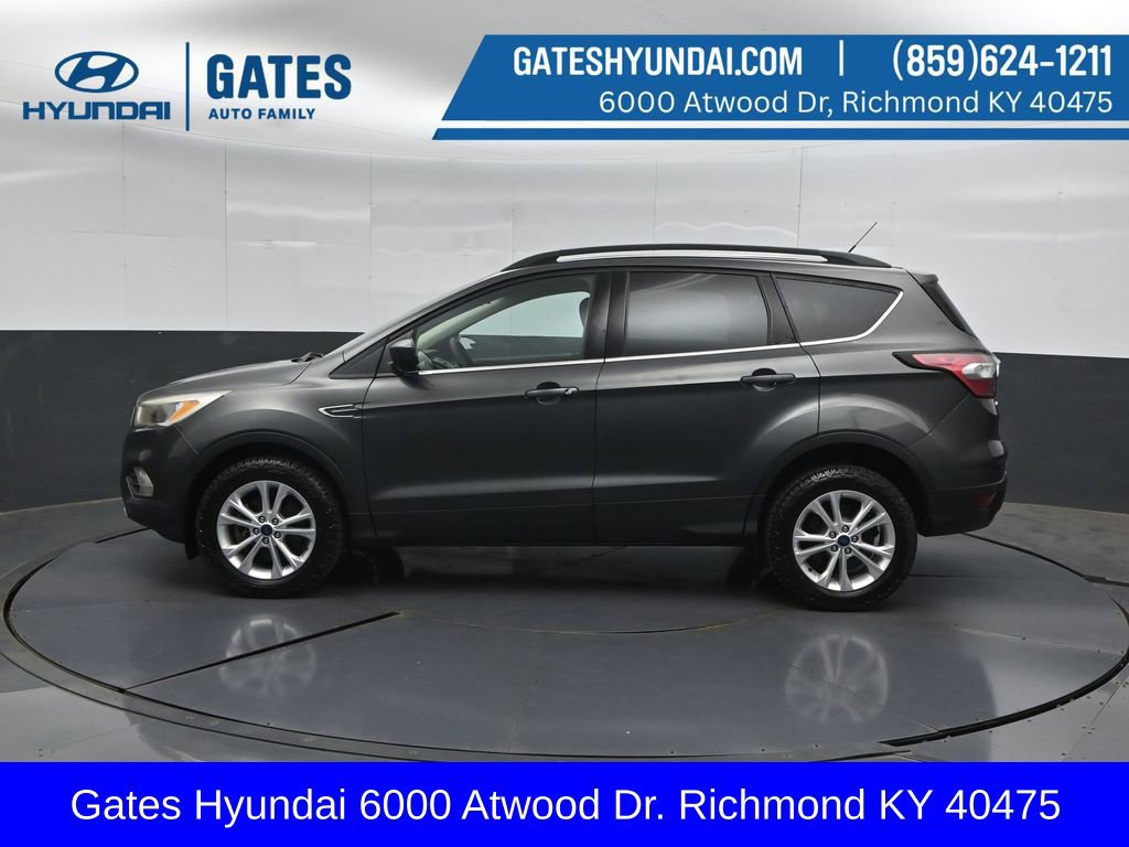 Used 2018 Ford Escape SE AWD/4WD image 7