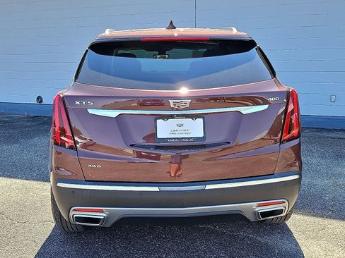 Certified 2022 Cadillac XT5 Premium Luxury w/ Technology Package image 4