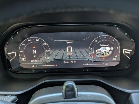 Used 2023 GMC Yukon Denali Ultimate image 24