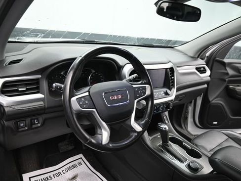 Used 2019 GMC Acadia SLT AWD/4WD image 15