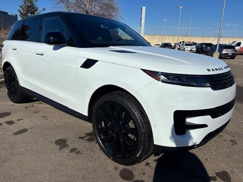 New 2026 Land Rover Range Rover Sport SE image 3