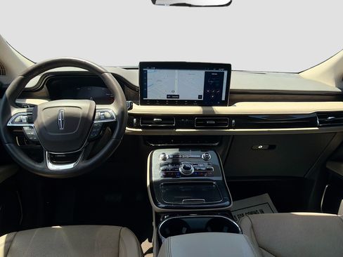 Certified 2023 Lincoln Nautilus Reserve AWD/4WD image 23