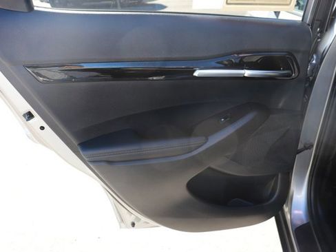 Used 2025 Kia Seltos S image 11