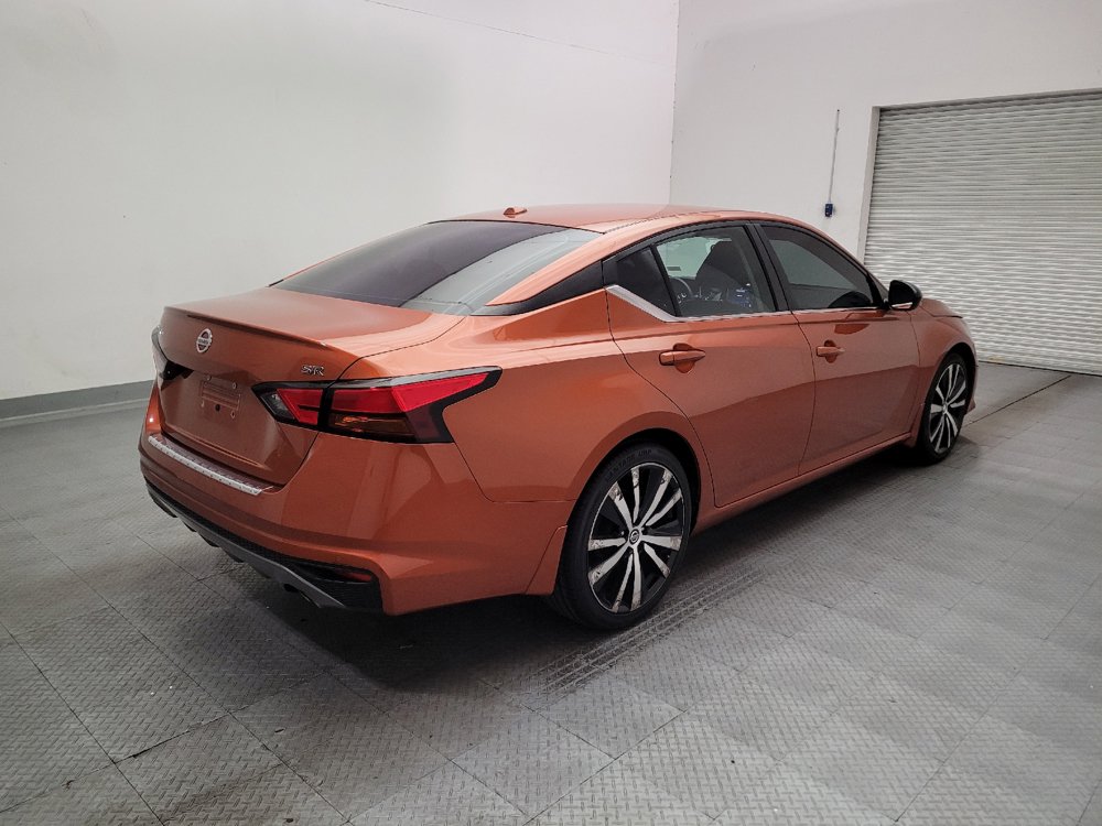 Used 2020 Nissan Altima 2.5 SR FWD image 9