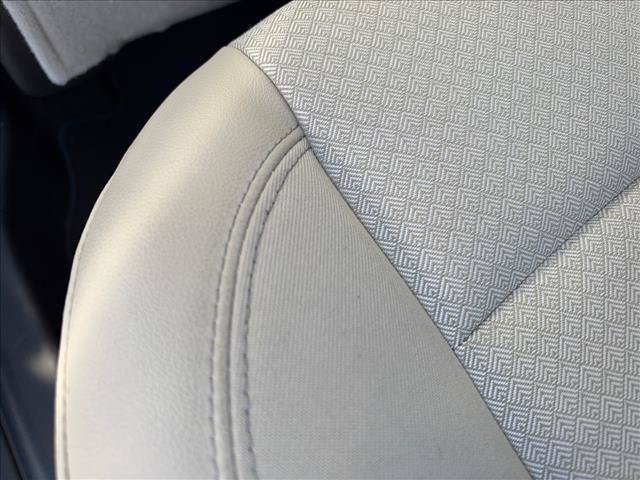 Certified 2024 Buick Encore GX Preferred FWD image 18