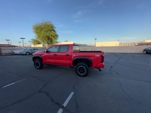 Used 2024 Toyota Tacoma TRD Off-Road AWD/4WD image 16