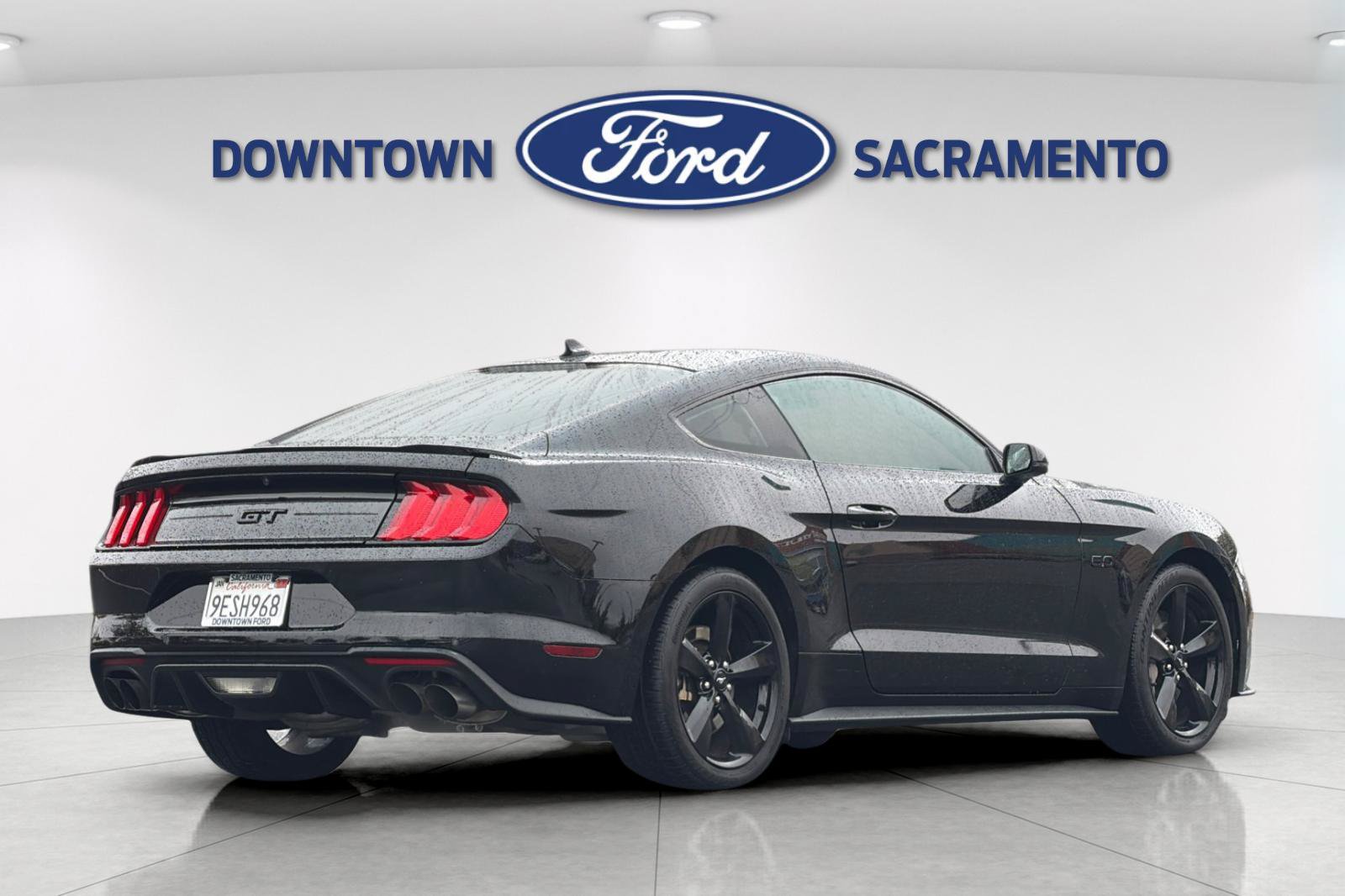 Used 2022 Ford Mustang GT Premium w/ Equipment Group 401A RWD image 6