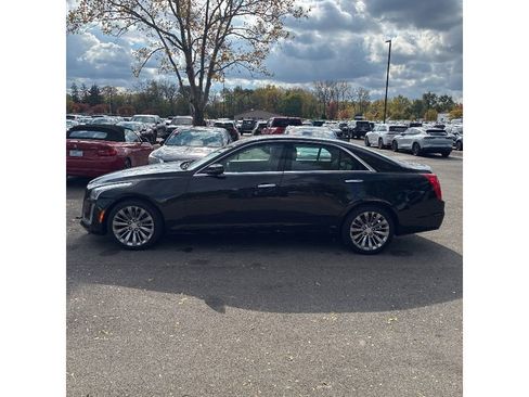 Used 2019 Cadillac CTS Luxury image 2