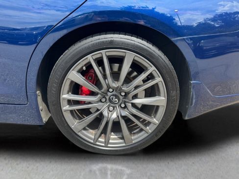 Used 2018 INFINITI Q50 Red Sport 400 w/ Sensory Package (Sport) RWD image 9