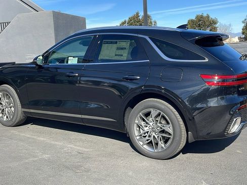New 2025 Genesis GV70 2.5T w/ Select Package image 11