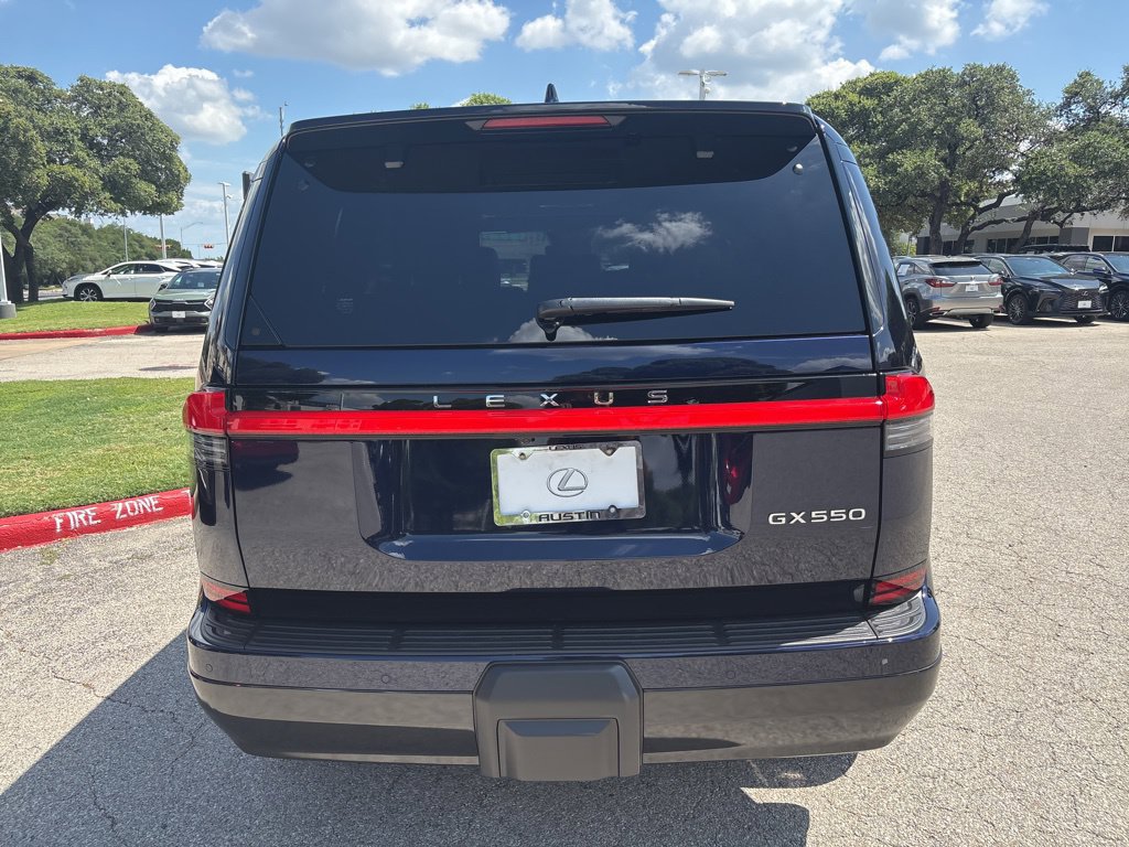 Certified 2026 Lexus GX 550 w/ Accessory Package (2T) AWD/4WD image 4