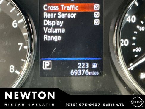 Used 2020 Nissan Rogue Sport SV FWD image 24
