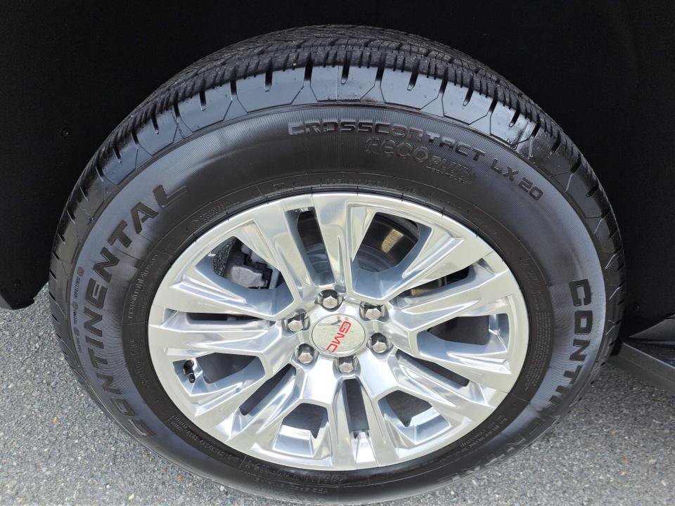 Used 2024 GMC Yukon Denali w/ Max Trailering Package AWD/4WD image 18