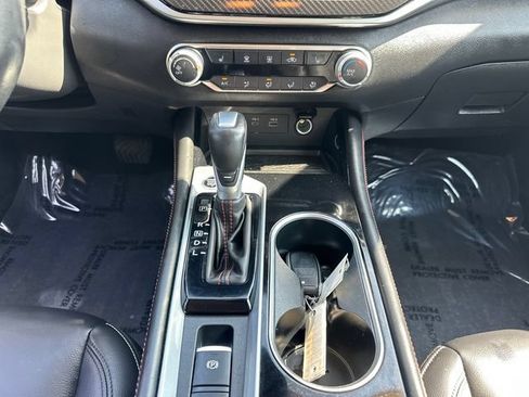 Used 2023 Nissan Altima 2.5 SR w/ SR Premium Package AWD/4WD image 22