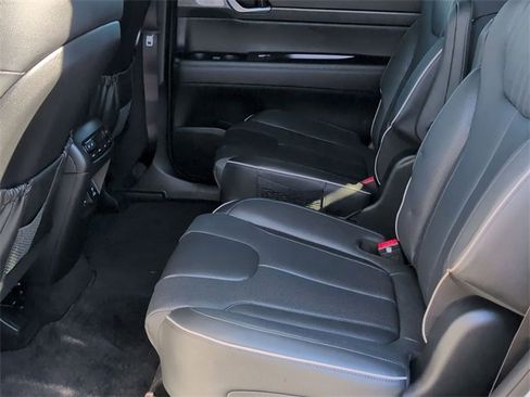 Used 2025 Hyundai Palisade Limited image 29
