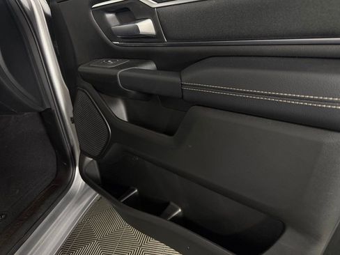 Used 2025 RAM 1500 Big Horn AWD/4WD image 33