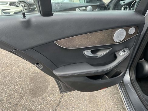 Used 2019 Mercedes-Benz C 300 4MATIC Sedan w/ Premium Package image 19