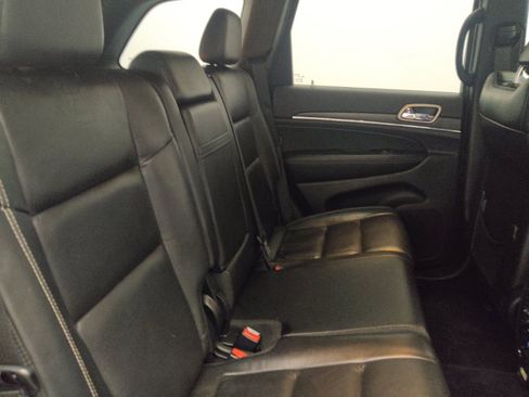 Used 2017 Jeep Grand Cherokee Limited AWD/4WD image 19