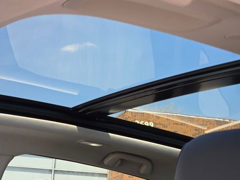 Certified 2026 Acura RDX w/ Technology Package image 5