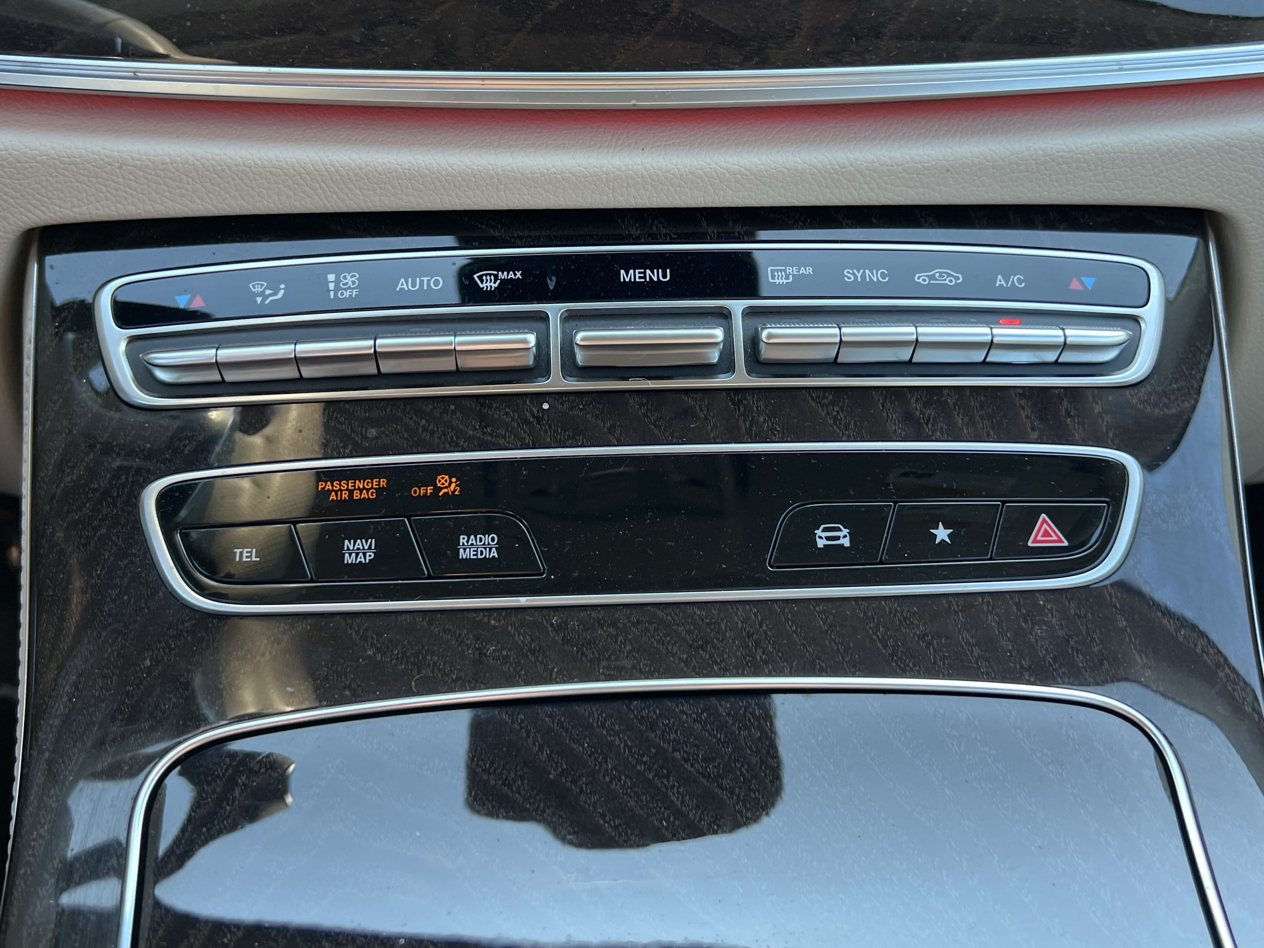 Used 2023 Mercedes-Benz E 450 Cabriolet image 29