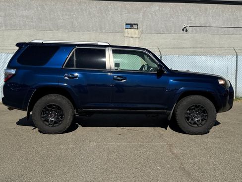 Used 2014 Toyota 4Runner 2WD image 6