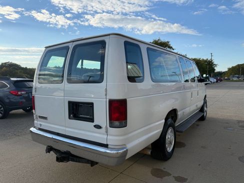 Used 2007 Ford E-350 and Econoline 350 XLT image 5