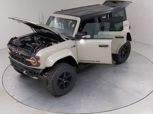 New 2026 Ford Bronco Raptor w/ Interior Carbon Fiber Pack AWD/4WD image 45