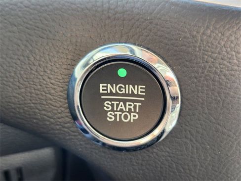 Used 2023 Ford Edge SEL w/ Convenience Package image 32