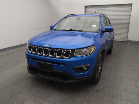 Used 2019 Jeep Compass Latitude FWD image 15