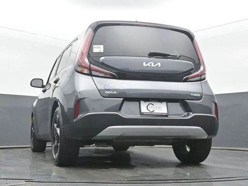 Used 2023 Kia Soul EX image 49