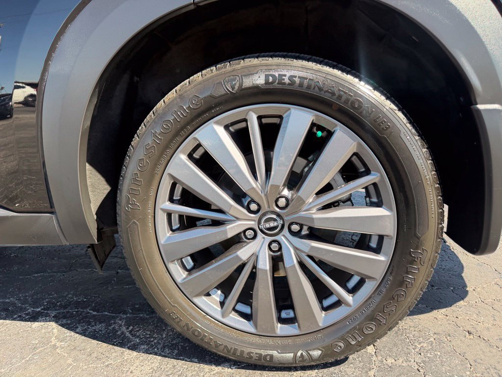 Used 2023 Nissan Pathfinder SL w/ SL Premium Package FWD image 12