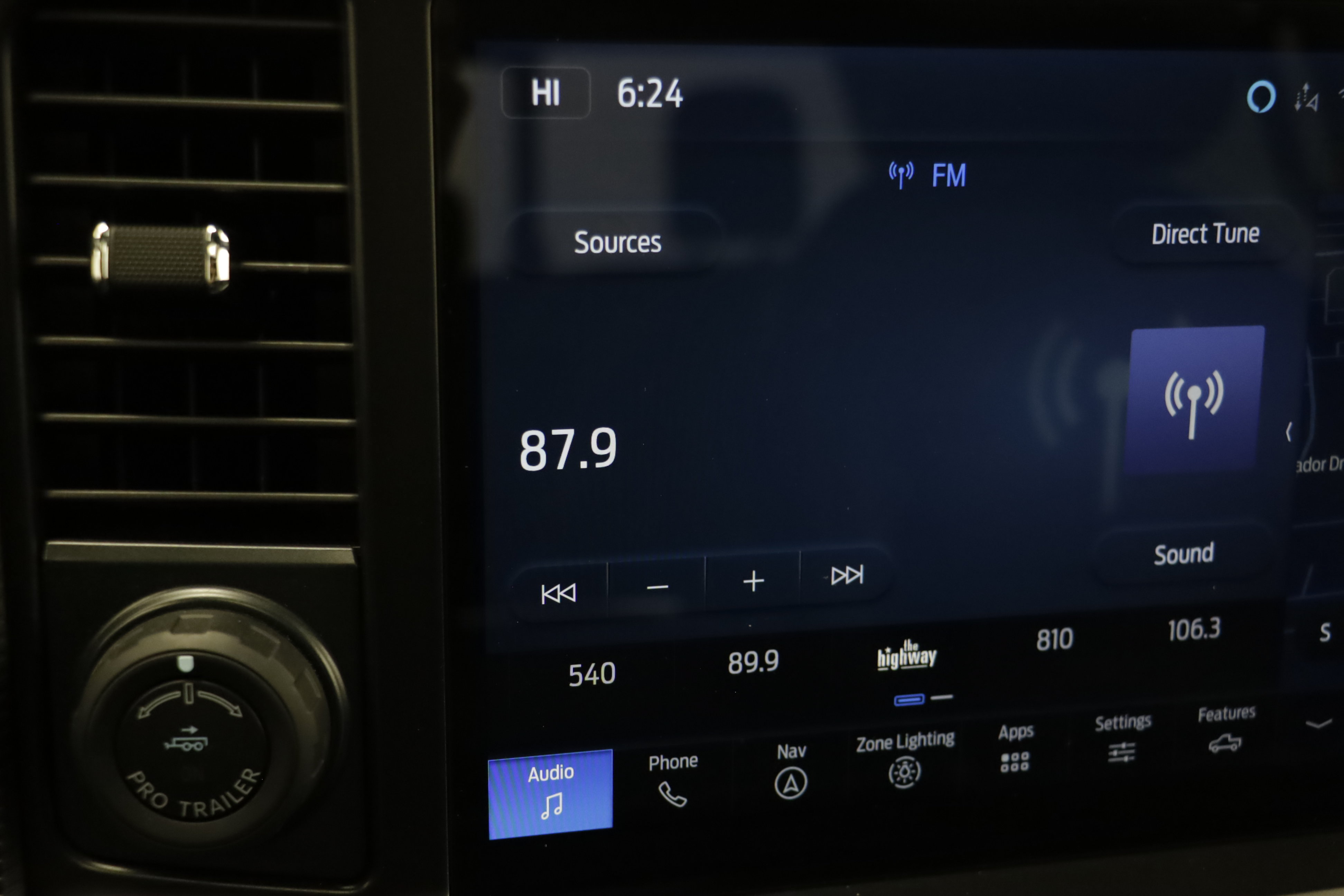 Used 2025 Ford F150 Raptor AWD/4WD image 11