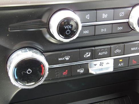 Used 2024 Ford F150 XLT w/ Equipment Group 302A MID AWD/4WD image 27