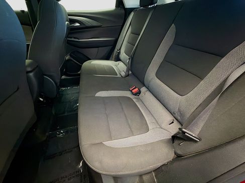 Used 2024 Chevrolet TrailBlazer LS w/ LS Confidence Package FWD image 13