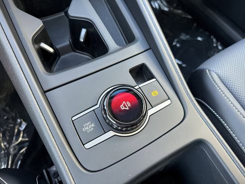 New 2026 Volkswagen Tiguan SE image 27