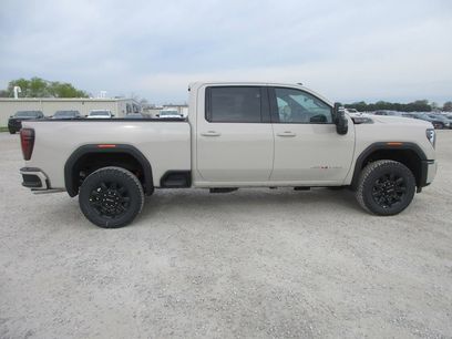 New 2026 GMC Sierra 2500 AT4 w/ AT4 Premium Plus Package