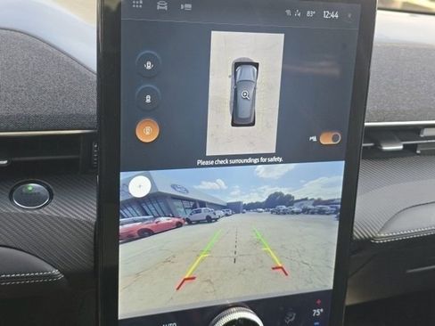 Used 2022 Ford Mustang Mach-E Premium image 24