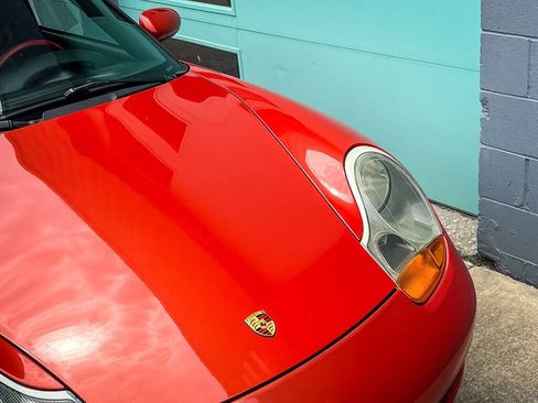 Used 2002 Porsche Boxster RWD image 19