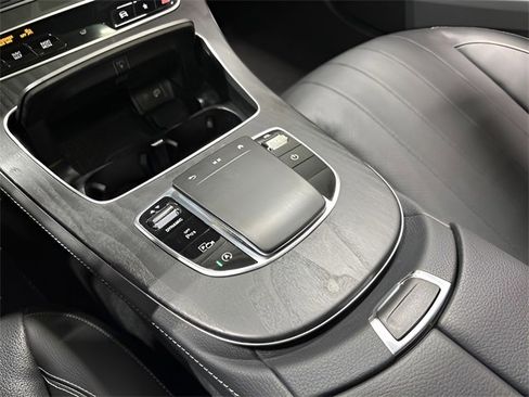 Certified 2022 Mercedes-Benz E 350 4MATIC Sedan image 26