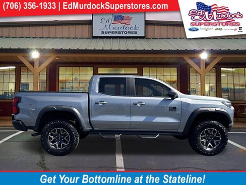 Used 2024 Chevrolet Colorado ZR2 w/ Technology Package image 1