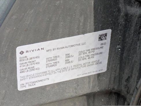 Used 2022 Rivian R1T Adventure image 16