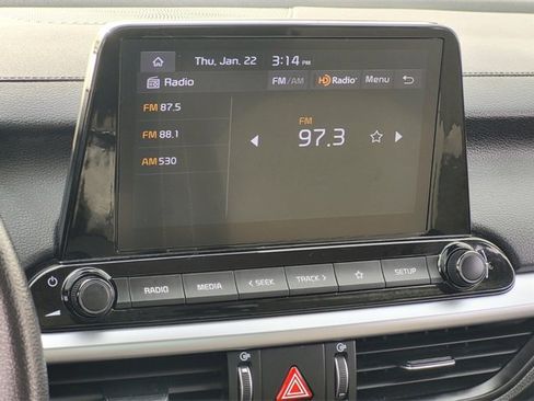 Used 2022 Kia Forte LXS w/ LXS Technology Package image 21