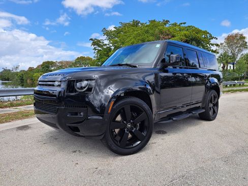 New 2025 Land Rover Defender 130 V8 image 1