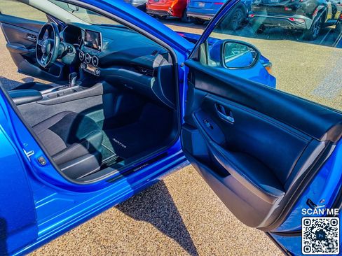 Used 2025 Nissan Sentra SV w/ All-Weather Package FWD image 15
